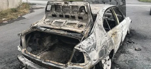 Un homme meurt dans l’incendie de sa voiture à La Rochelle