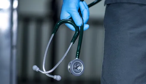 Coronavirus : un centre de soins secret à Limoges pour accueillir...