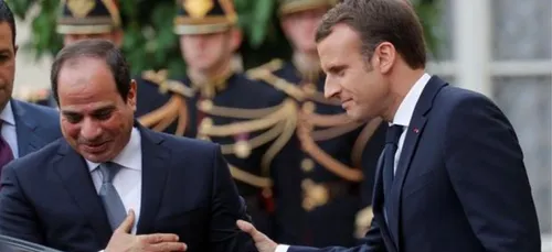 Emmanuel Macron chez Abdel Fattah al-Sissi au Caire, dimanche 27...