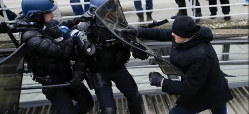 L'ancien boxeur, Christophe Dettinger  condamné à un an de prison...