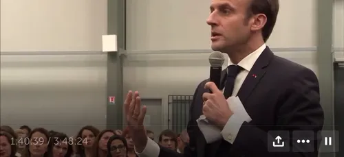 Macron réaffirme la laïcité comme une liberté