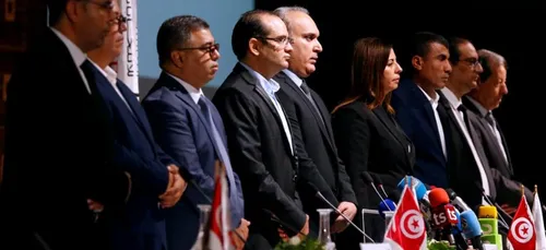 Tunisie – présidentielle anticipée  : Mais qui sont les 26...