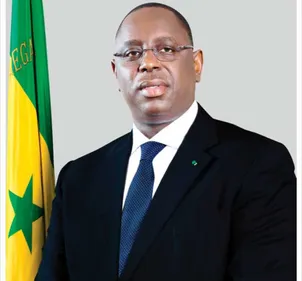 AFRIQUE Covid-19 : Macky Sall, le Président du Sénégal, appelle à...