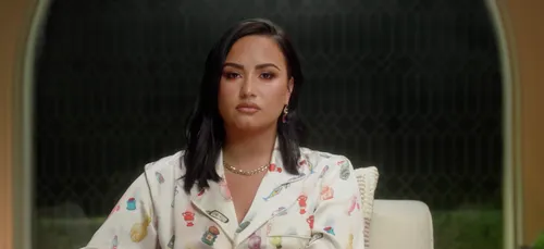 Demi Lovato révèle avoir survécu à trois AVC et une crise cardiaque