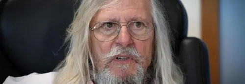 Didier Raoult poursuivi par l'Ordre des médecins