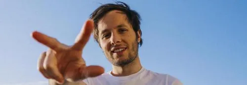 Vianney dépasse les 200.000 ventes avec son album "N'attendons pas"