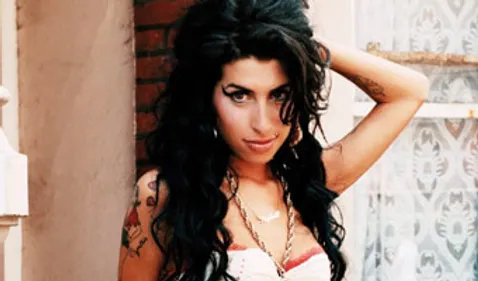 Amy Winehouse ressuscitée le temps d'une chanson  