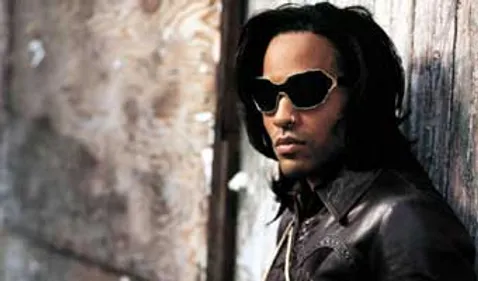 Lenny Kravitz la main au panier