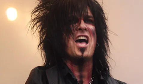 Nikki Sixx, des Motley Crue, en solo