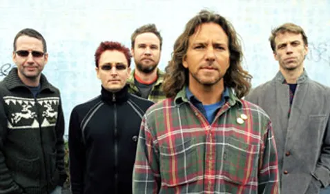 Happy Birthday, Pearl Jam !