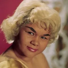 Etta James bat des records de vente