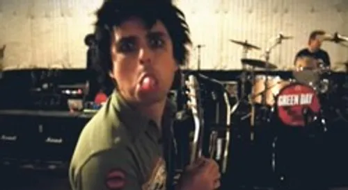 Vidéo : Green Day dévoile Nuclear Family