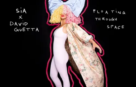 David Guetta et Sia sont déjà de retour avec Floating Through Space