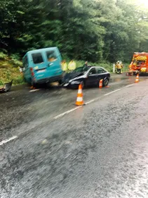 spectaculaire accident en forêt de Saint-Sever !