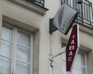 Paquet de cigarettes neutre : les buralistes protestent ce lundi