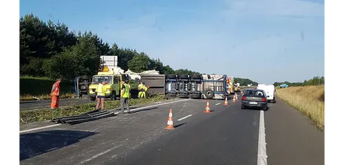 Un camion se couche sur l'autoroute A11 à hauteur d'Ancenis