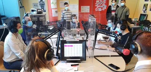 [PODCAST] A Nogent-le-Rotrou, on débat au micro de "Radio 2B"