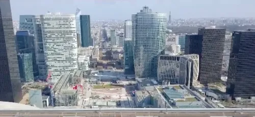 Kekra annonce un concert virtuel sur le toit de la Défense (vidéo)