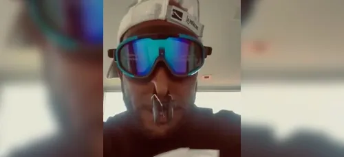 « C’est la radioactivité » : quand Booba achète une culotte...