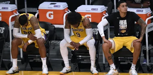 NBA : les Lakers à la trappe dès le premier tour des playoffs !