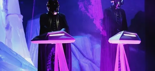 Grammy Awards: Daft Punk de retour sur scène après 3 ans d'absence !