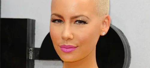 Amber Rose est-elle en couple avec Machine Gun Kelly ?!