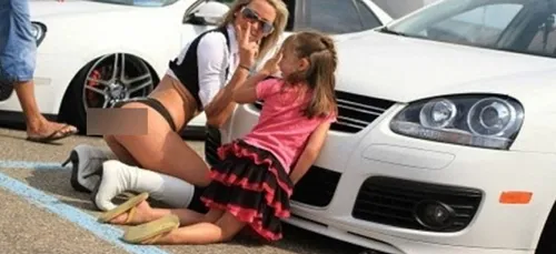 Du jamais vu : Des parents aussi irresponsables dans le monde (photos)