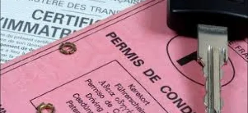 Voilà pourquoi elle a perdu le permis de conduire qu'elle a obtenu...