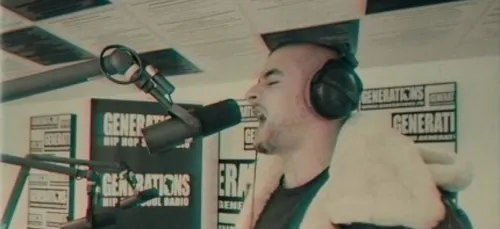 Sofiane - #Jesuispasséchezso : Episode 2 / Neymar (Clip Officiel)