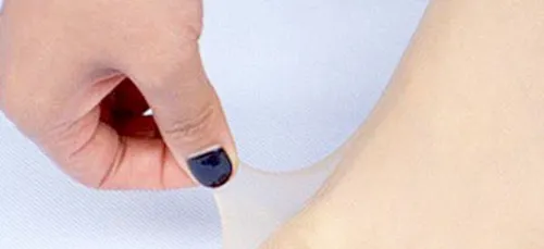 Les collants avec des ongles pré-peints font fureur au Japon !...