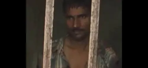 L'horreur en Inde : un homme découpe et mange un jeune garçon de 7...