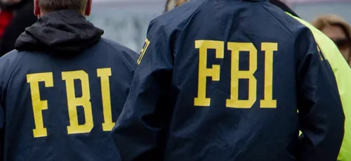 Un agent du FBI se marie avec le djihadiste qu'elle était sensée...