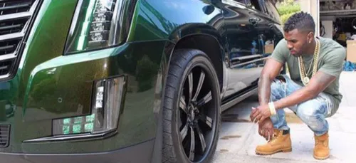 Jason Derulo : Il détruit une limousine d’une manière étrange !