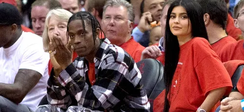 Kylie Jenner est-elle réellement enceinte de Travis Scott ?