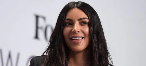 Kim Kardashian et son garde du corps ne seraient-ils pas un peu...