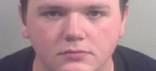 Reconnu coupable de pédophilie, Oliver finit par travailler auprès...