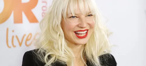 Un paparazzi souhaite vendre une photo d’elle nue ? Sia la partage...
