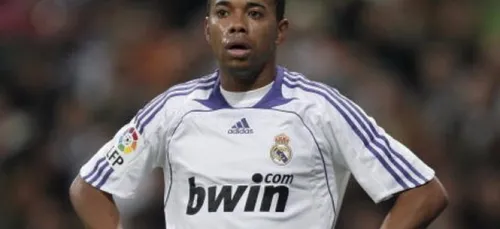 Le joueur de football Robinho, condamné à 9 ans de prison pour viol...