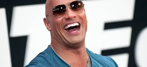 Dwayne "The Rock" Johnson, envisage réellement de se présenter aux...