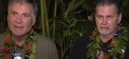 Meilleurs amis depuis près de 60 ans... Ils découvrent qu'ils sont...
