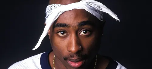 Assurant avoir été violée par Tupac, une victime sort de son silence.