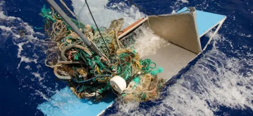 Le continent de plastique du Pacifique, grand comme trois fois la...