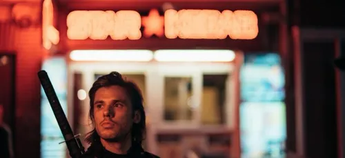 Stromae rejoint Orelsan sur scène pour une prestation hors du...