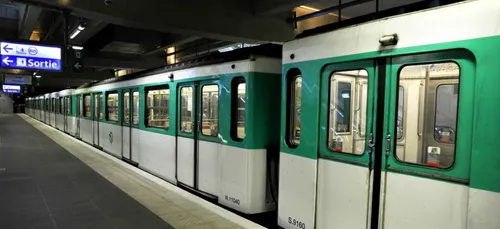 Paris : une bombe lacrymo déclenchée dans une rame de métro
