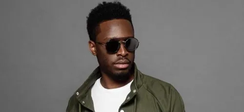 Pour un feat, Dadju envoie un message sur Insta à Rihanna ! (photo)
