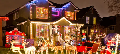 Mettre ses décos de Noël en avance, rendrait plus heureux
