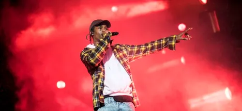 Jay Z : il tente de dissuader Travis Scott de chanter au Superbowl !
