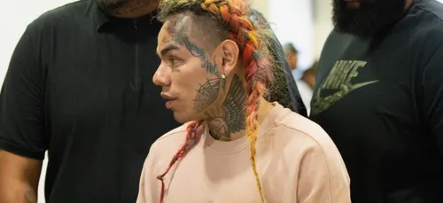 Tekashi69 : il plaide coupable pour 9 chefs d'accusation !