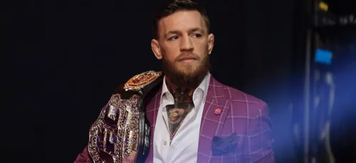 Conor McGregor : il construit des maisons pour les sans-abris !...