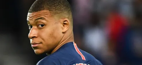 Mbappé : c'est confirmé, il sera parisien la saison prochaine !...